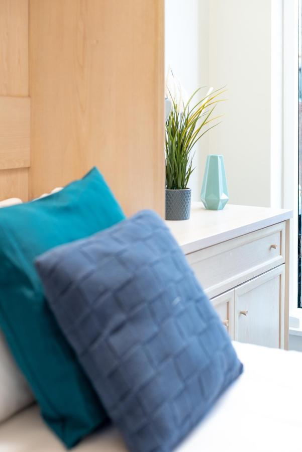 Capital Sloane Street Studio With Balcony Londres Exterior foto